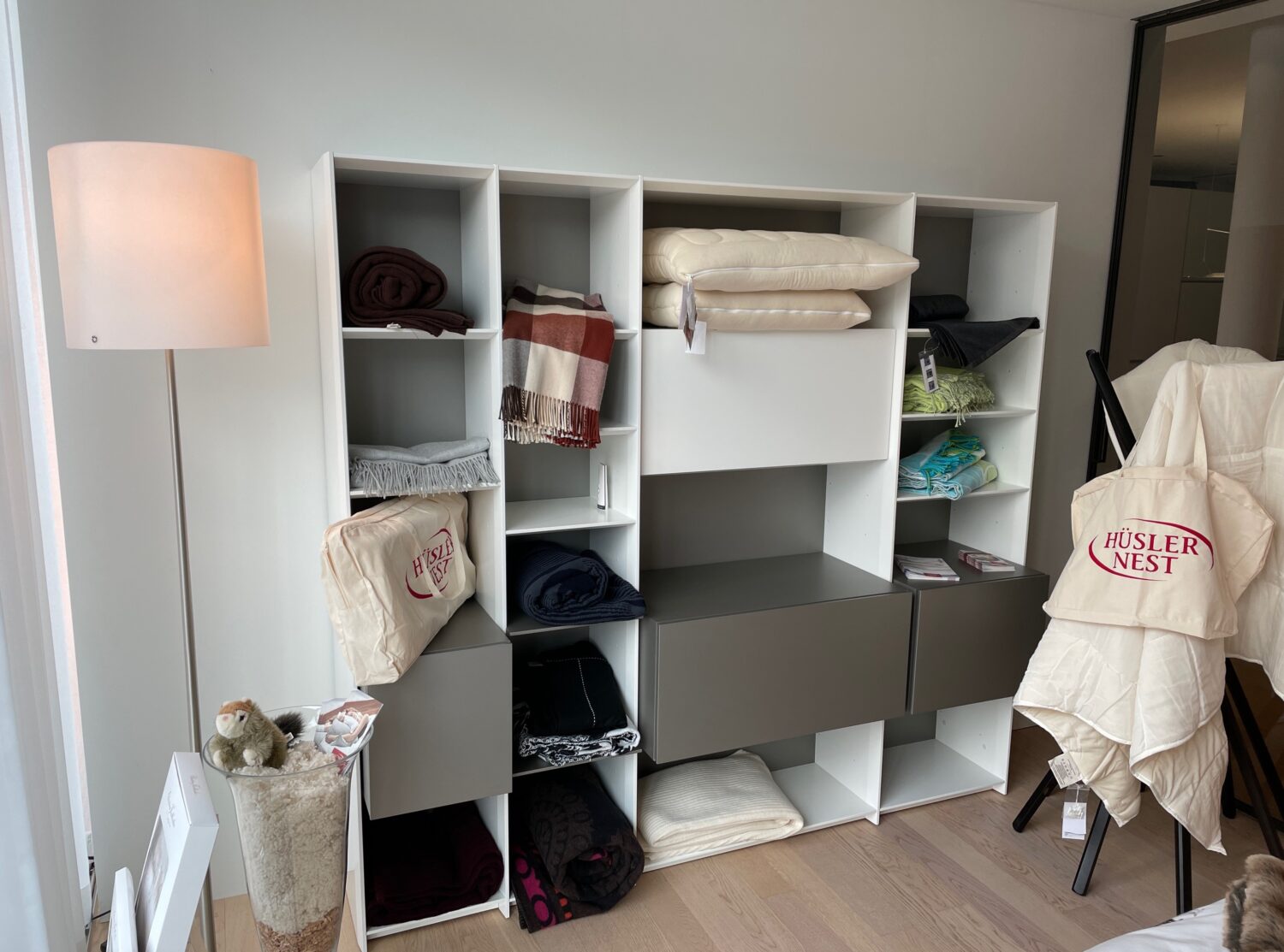 SWM.114.003_Interlübke Wohnwand Grid