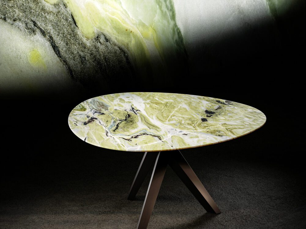 ScheuberAG_Draenert_Tisch Trilope Dreaming Green poliert